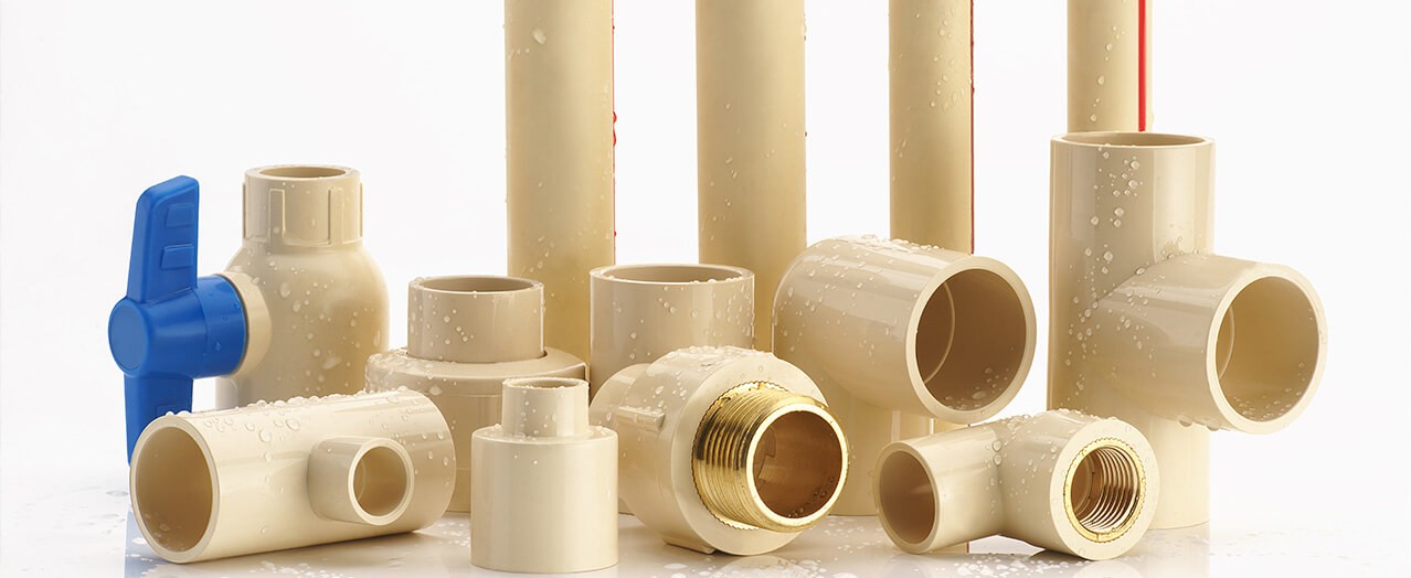 Tuberías y accesorios para agua caliente